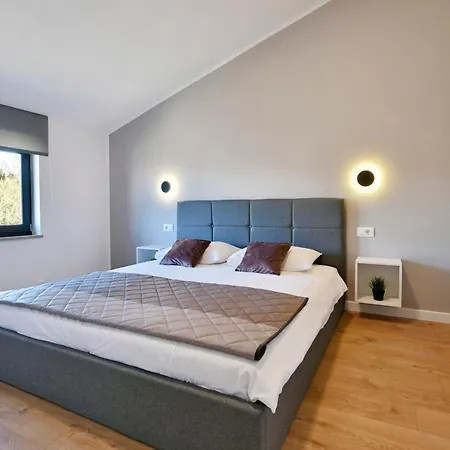 R2 Apartment By Residence Rudan Vizinada Exterior photo